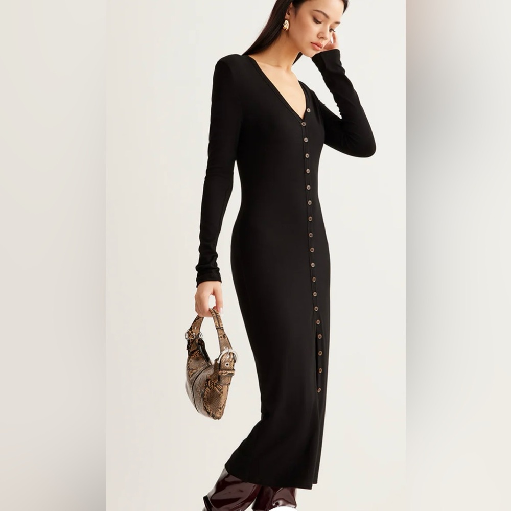 Black long sleeve midi dress - Picture 2 of 4
